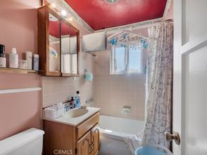 3565 Greenwood Avenue, Los Angeles CA 90066
