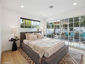 6105 Bellingham Avenue, North Hollywood CA 91606