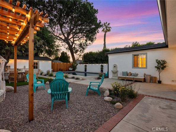 6105 Bellingham Avenue, North Hollywood CA 91606