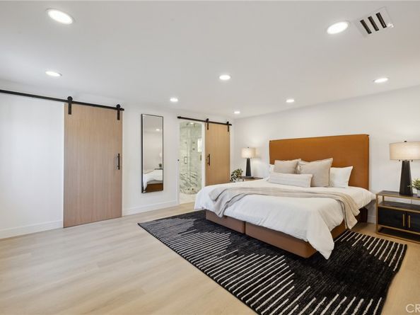 6105 Bellingham Avenue, North Hollywood CA 91606