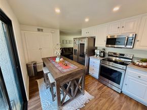 10068 Larwin Avenue 2, Chatsworth CA 91311