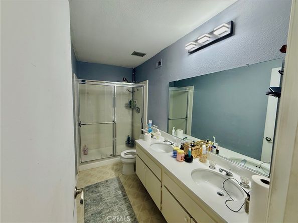10068 Larwin Avenue 2, Chatsworth CA 91311