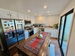 10068 Larwin Avenue 2, Chatsworth CA 91311