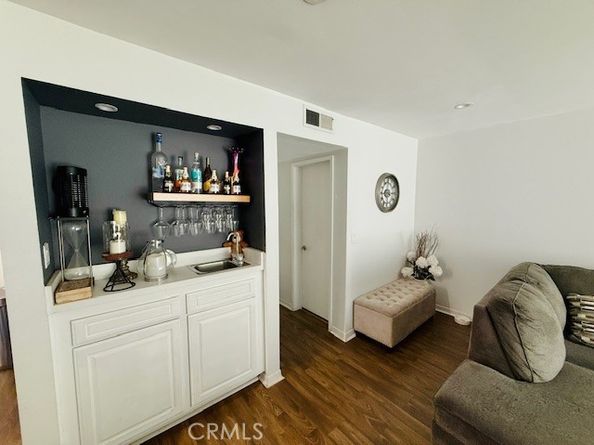 10068 Larwin Avenue 2, Chatsworth CA 91311