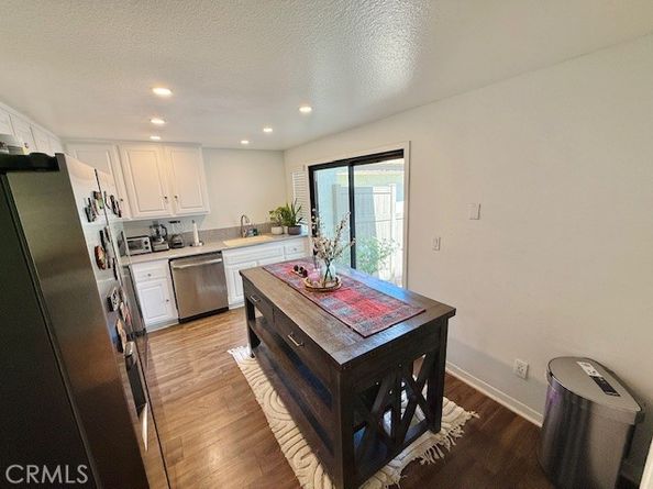 10068 Larwin Avenue 2, Chatsworth CA 91311