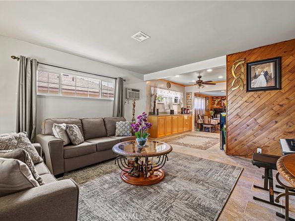 7463 Mason Avenue, Winnetka CA 91306