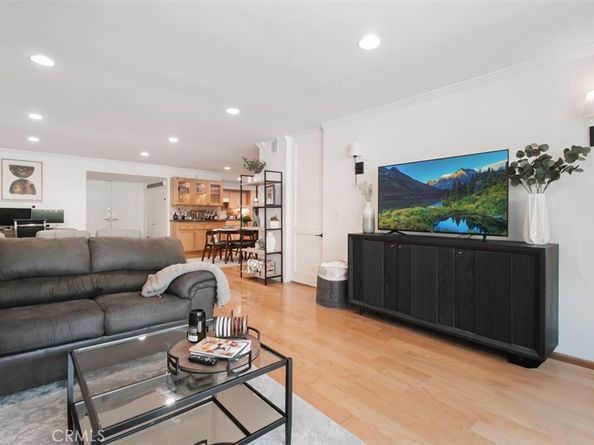 10633 Kinnard Avenue 1, Los Angeles CA 90024