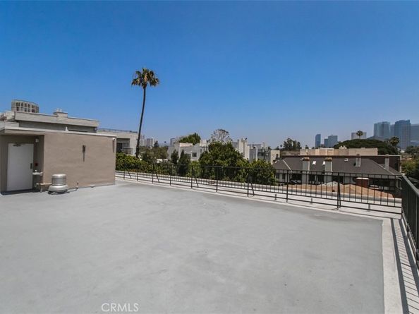 10633 Kinnard Avenue 1, Los Angeles CA 90024