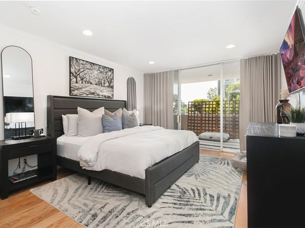 10633 Kinnard Avenue 1, Los Angeles CA 90024
