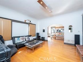 3025 Edgehill Drive, Los Angeles CA 90018