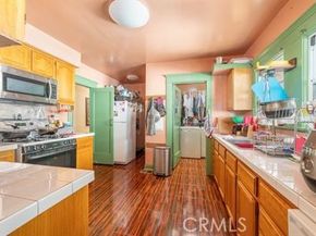 3025 Edgehill Drive, Los Angeles CA 90018