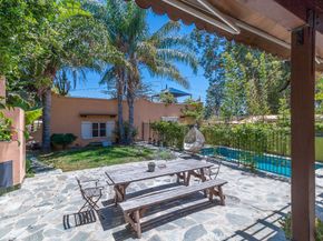 3524 Grand View Boulevard, Los Angeles CA 90066