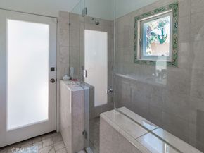 3524 Grand View Boulevard, Los Angeles CA 90066