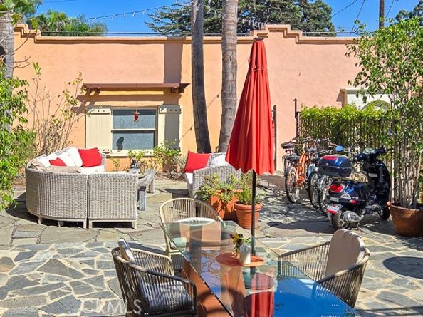 3524 Grand View Boulevard, Los Angeles CA 90066