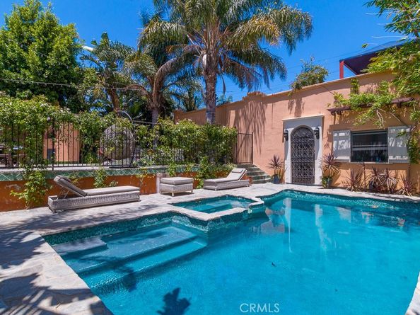 3524 Grand View Boulevard, Los Angeles CA 90066