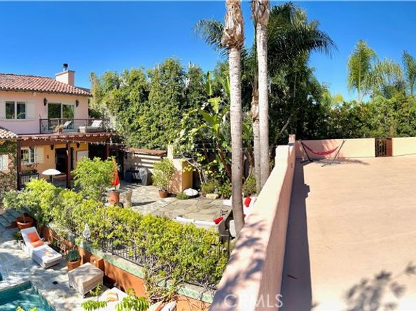 3524 Grand View Boulevard, Los Angeles CA 90066