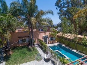 3524 Grand View Boulevard, Los Angeles CA 90066