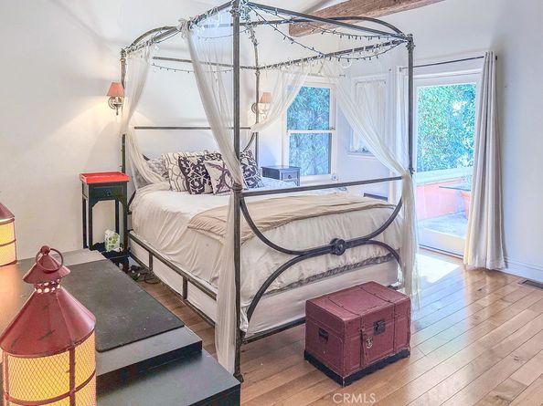 3524 Grand View Boulevard, Los Angeles CA 90066