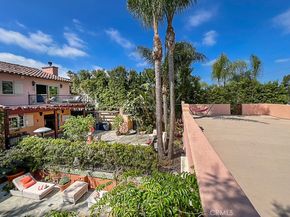 3524 Grand View Boulevard, Los Angeles CA 90066