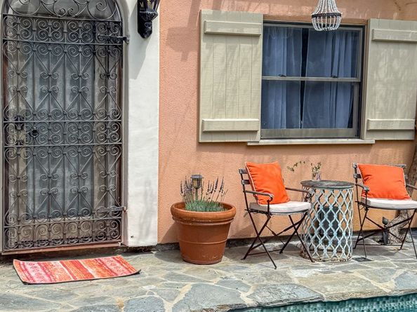 3524 Grand View Boulevard, Los Angeles CA 90066