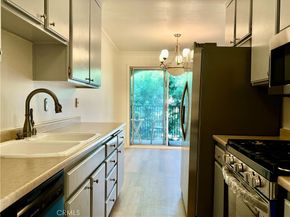 3010 Montrose 33, La Crescenta CA 91214