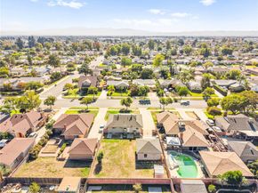 816 W G, Ontario CA 91762