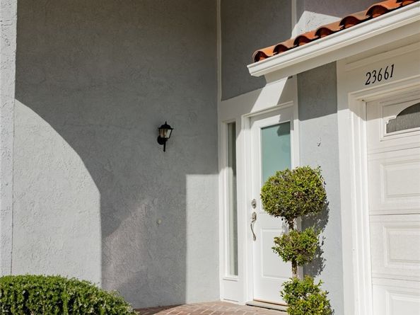 23661 Ribalta, Mission Viejo CA 92692