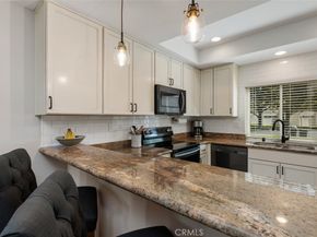 17930 Villamoura, Poway CA 92064