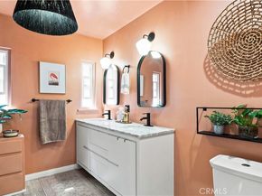 3209 Bennett Drive, Los Angeles CA 90068