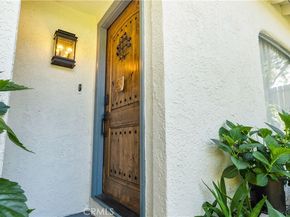 3209 Bennett Drive, Los Angeles CA 90068