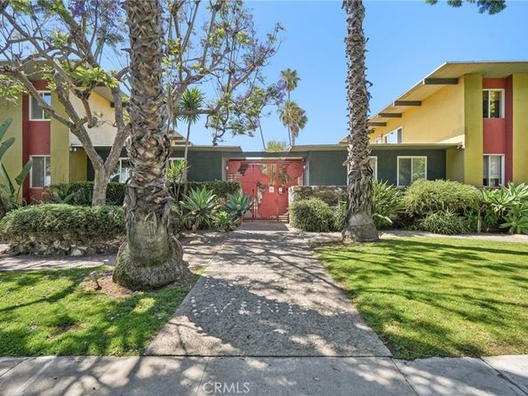 2325 Kansas Avenue 20, Santa Monica CA 90404