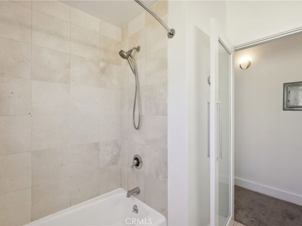 2325 Kansas Avenue 20, Santa Monica CA 90404
