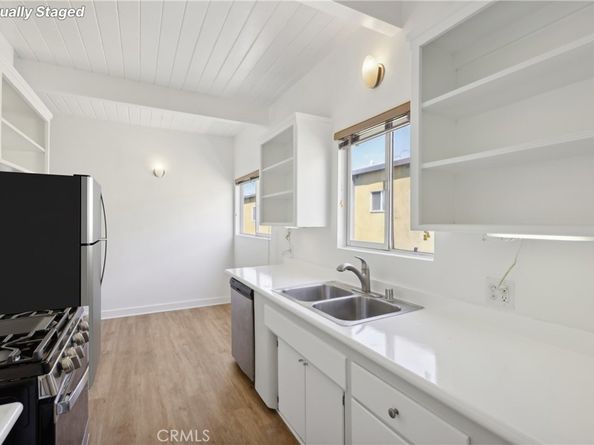 2325 Kansas Avenue 20, Santa Monica CA 90404