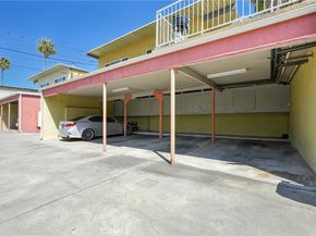 2325 Kansas Avenue 20, Santa Monica CA 90404