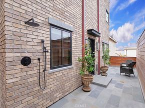 229 Marine Place, Manhattan Beach CA 90266