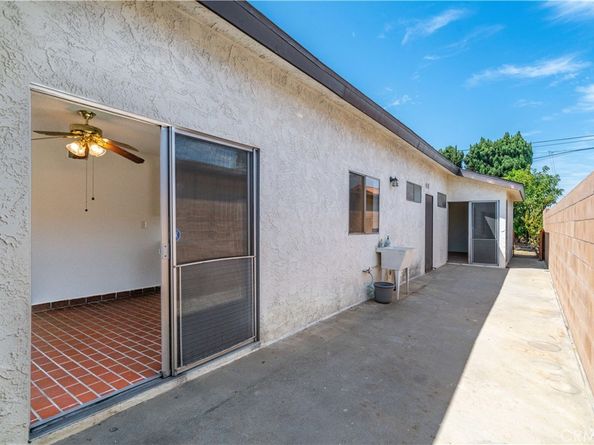 4637 W 132nd Street, Hawthorne CA 90250