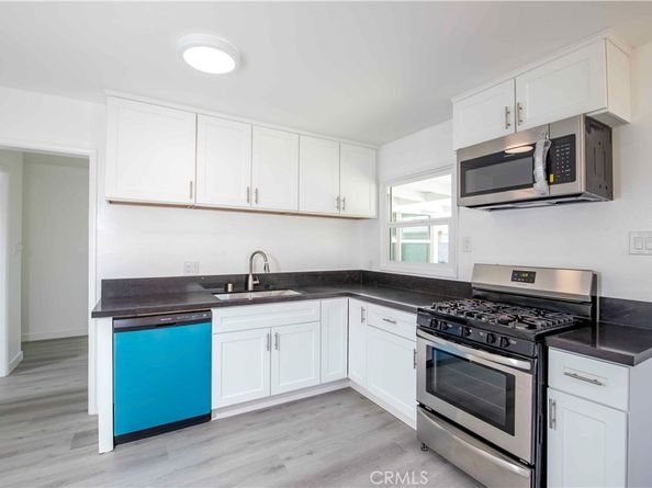 386 E 230th Street, Carson CA 90745