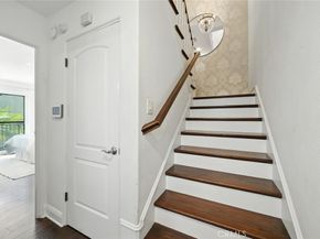 213 Seaview Street, Manhattan Beach CA 90266