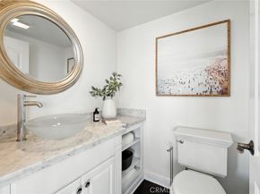 213 Seaview Street, Manhattan Beach CA 90266