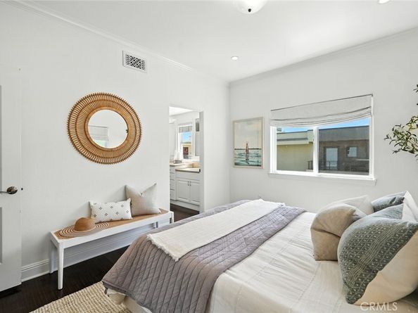 213 Seaview Street, Manhattan Beach CA 90266