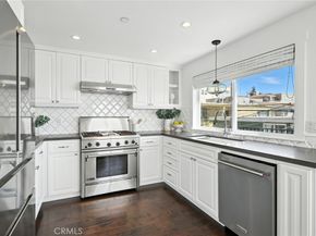 213 Seaview Street, Manhattan Beach CA 90266