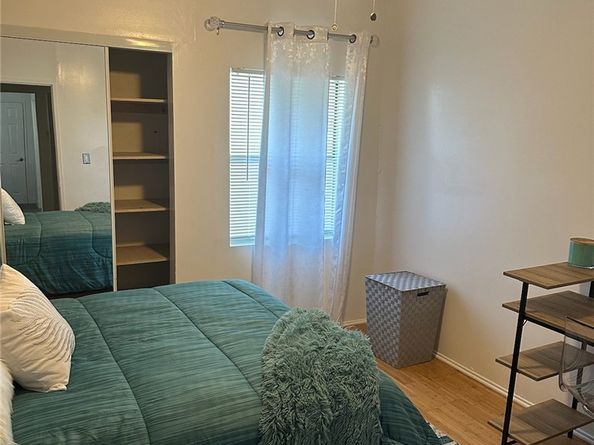 3432 Larissa Drive, Los Angeles CA 90026