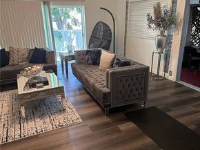 3432 Larissa Drive, Los Angeles CA 90026