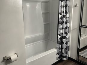 3432 Larissa Drive, Los Angeles CA 90026