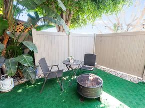 3432 Larissa Drive, Los Angeles CA 90026