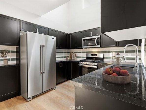 1421 Greenfield Avenue, Los Angeles CA 90025