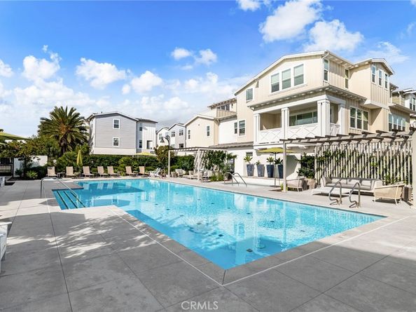 2127 Cresta, Newport Beach CA 92660