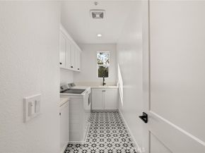 2127 Cresta, Newport Beach CA 92660