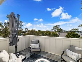 2127 Cresta, Newport Beach CA 92660