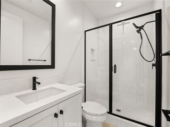 2127 Cresta, Newport Beach CA 92660